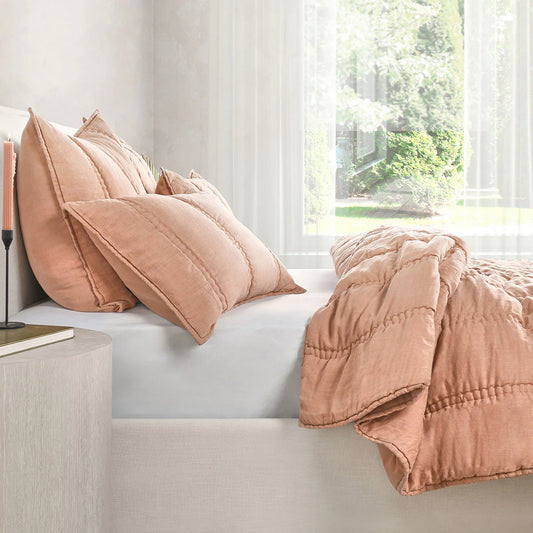 Raven Quilt Collection